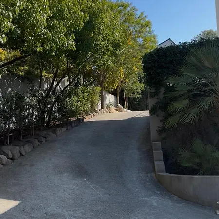 Superbe T2 Moderne - Entree De - Parking Prive Apartman *